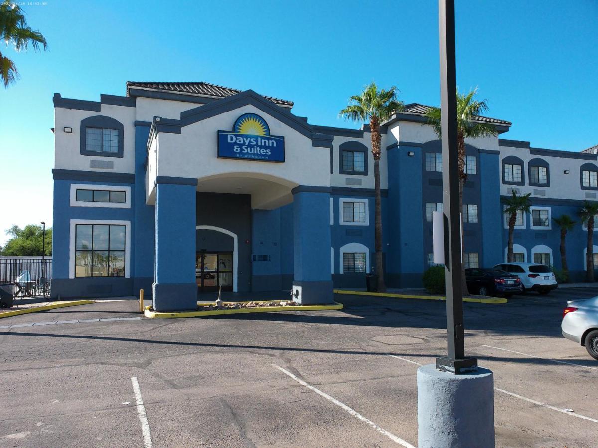 Days Inn & Suites By Wyndham Tucson/Marana Bagian luar foto