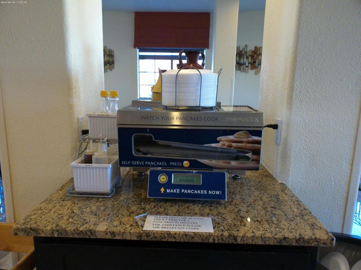 Days Inn & Suites By Wyndham Tucson/Marana Bagian luar foto