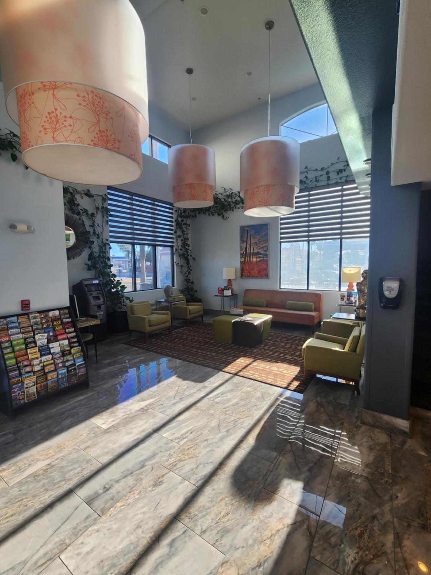 Days Inn & Suites By Wyndham Tucson/Marana Bagian luar foto