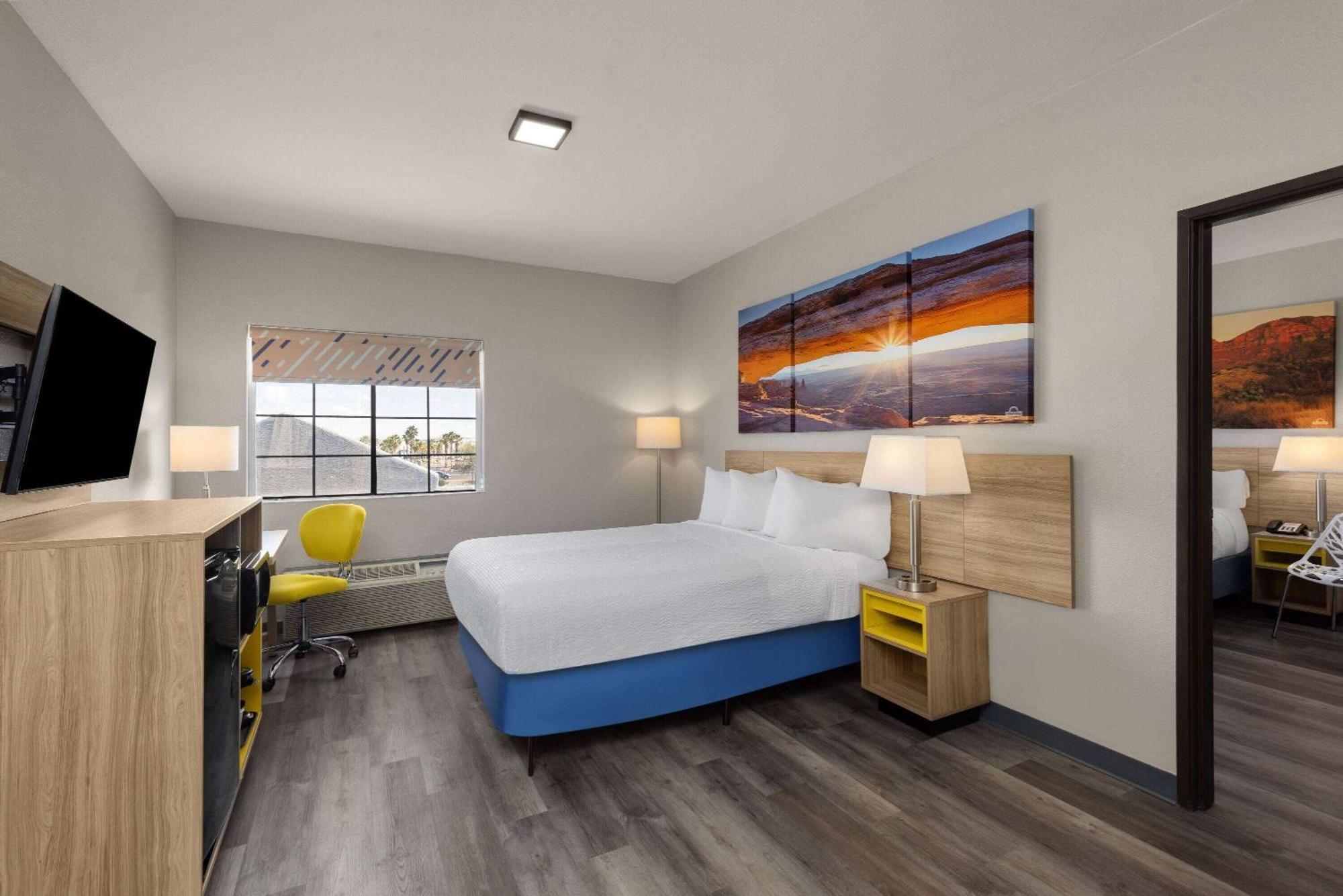 Days Inn & Suites By Wyndham Tucson/Marana Bagian luar foto